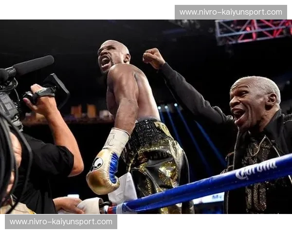 金钱、流量与跨界之巅：复盘梅威瑟vs嘴炮，那场改变体育商业规则的“世纪豪赌”